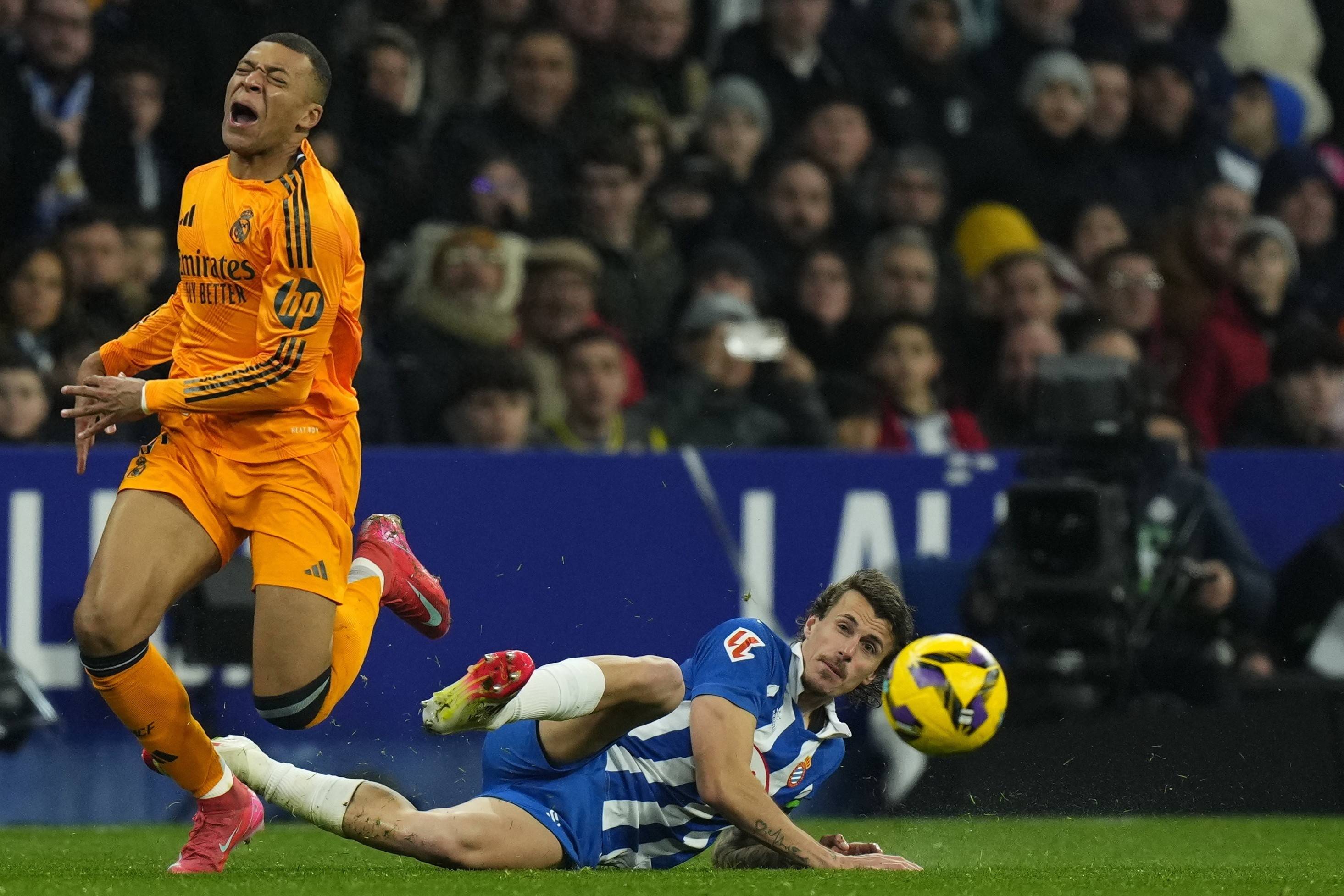 赛地聚焦：西甲国际比赛日热度飙升，皇家社会队长鼓劲，更衣室稳定，更衣室氛围转暖的简单介绍